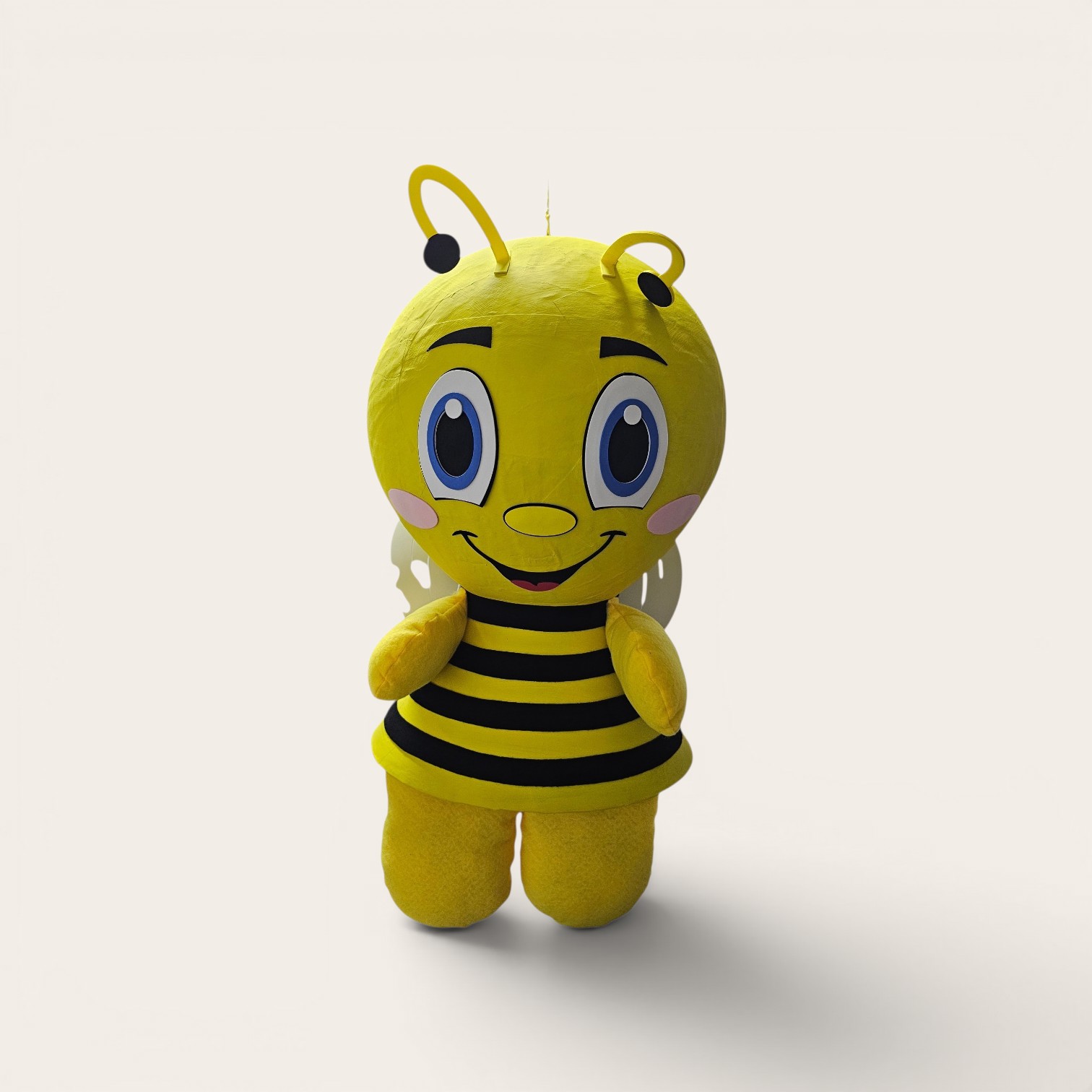 Piñata de Abejita — Hecha a mano