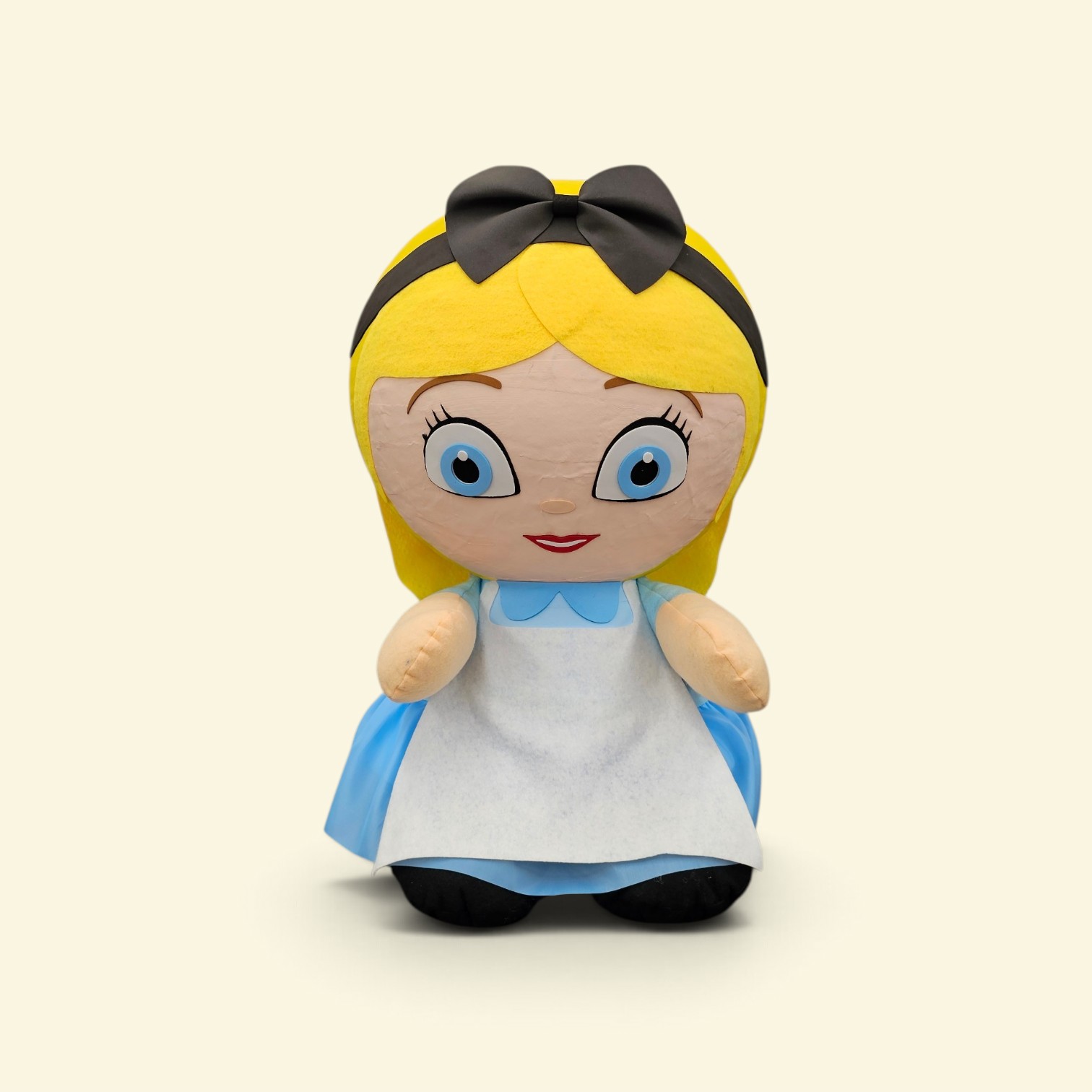 Piñata de Alicia — Hecha a mano