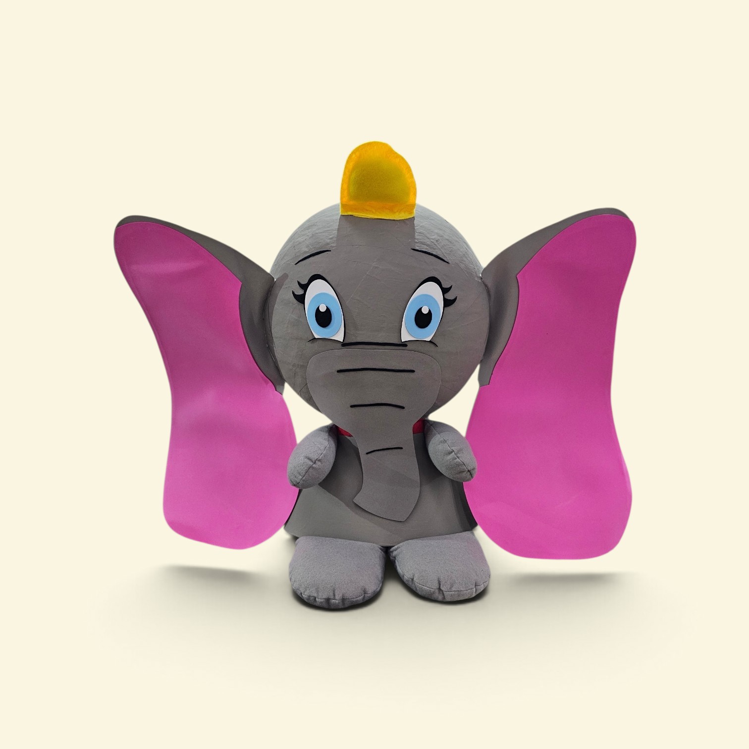 Piñata de Dumbo — Hecha a mano