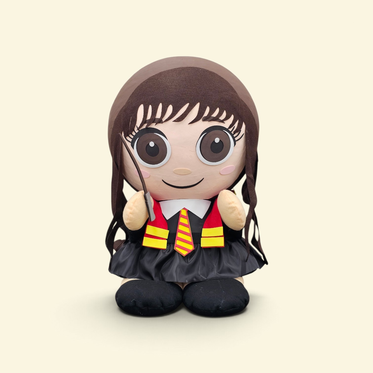 Piñata de Hermione — Hecha a mano