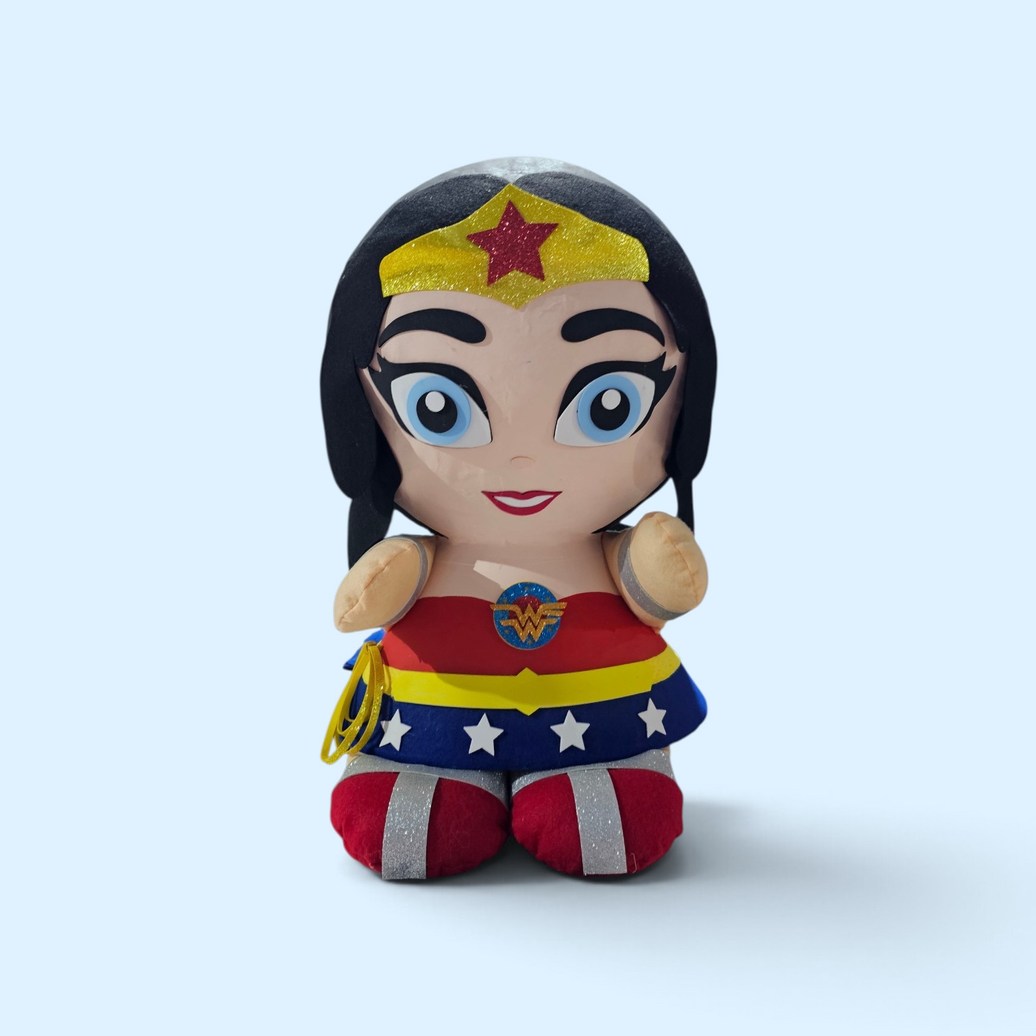 Piñata de Mujer Maravilla — Hecha a mano
