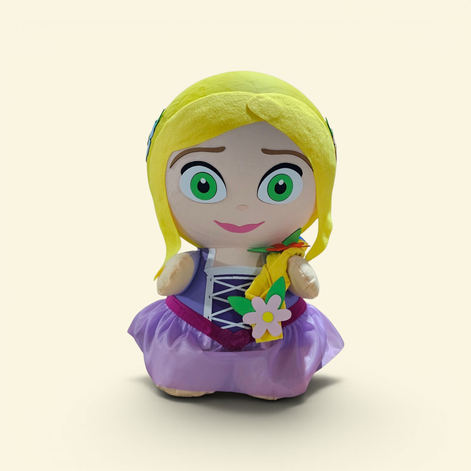 Piñata de Rapunzel — Hecha a mano