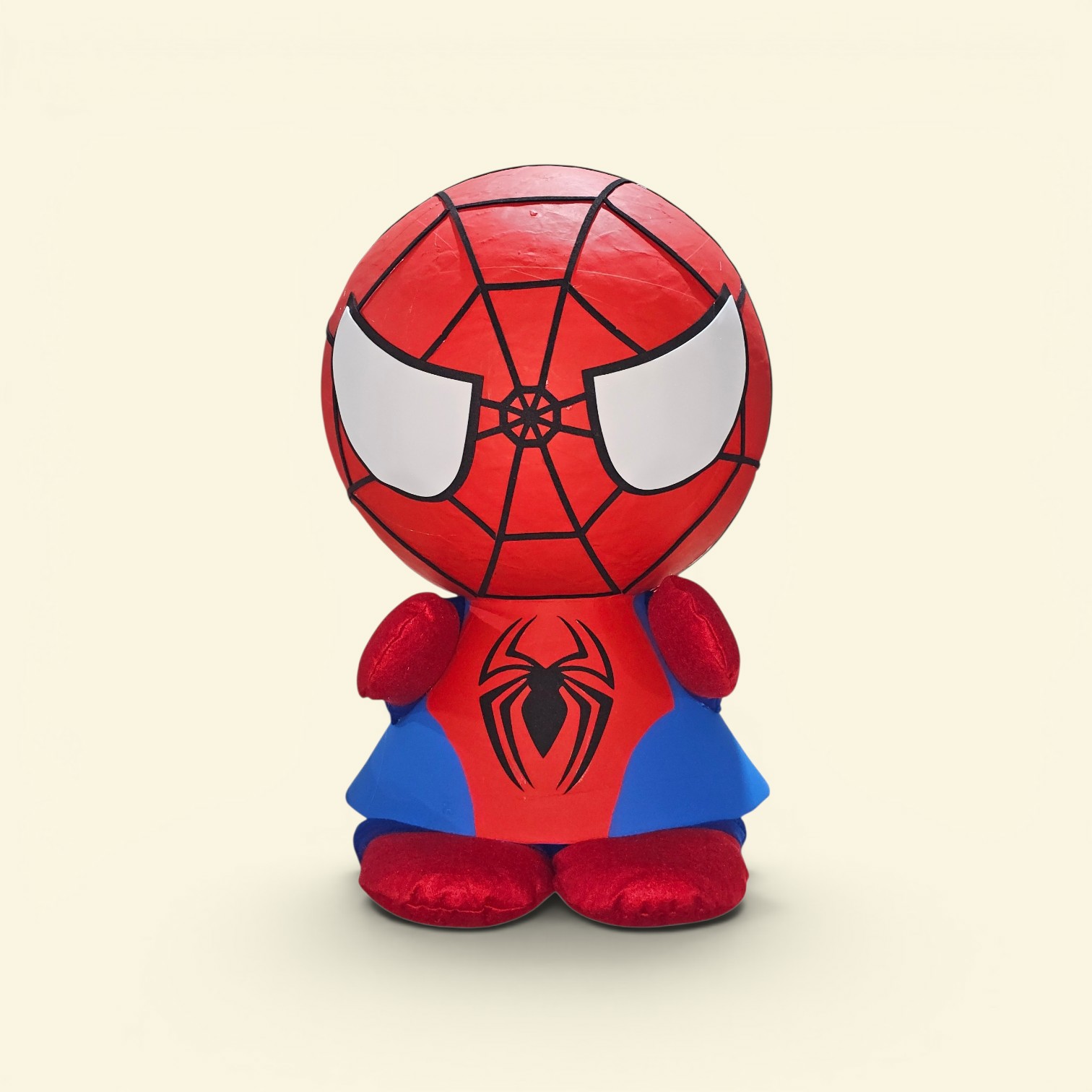 Piñata de Spiderman — Hecha a mano